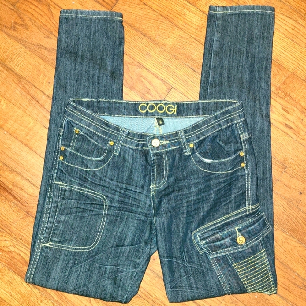 Coogi‎ Jeans Dark wash Gold Accents